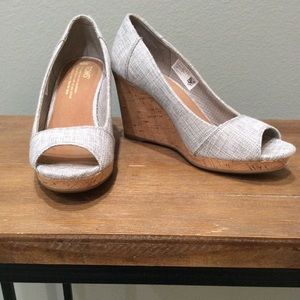 TOMS Stella peep-toe Lurex woven wedge